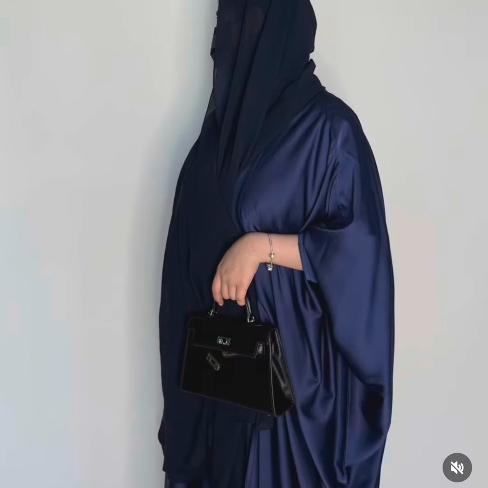 Elegant Navy Blue Abaya